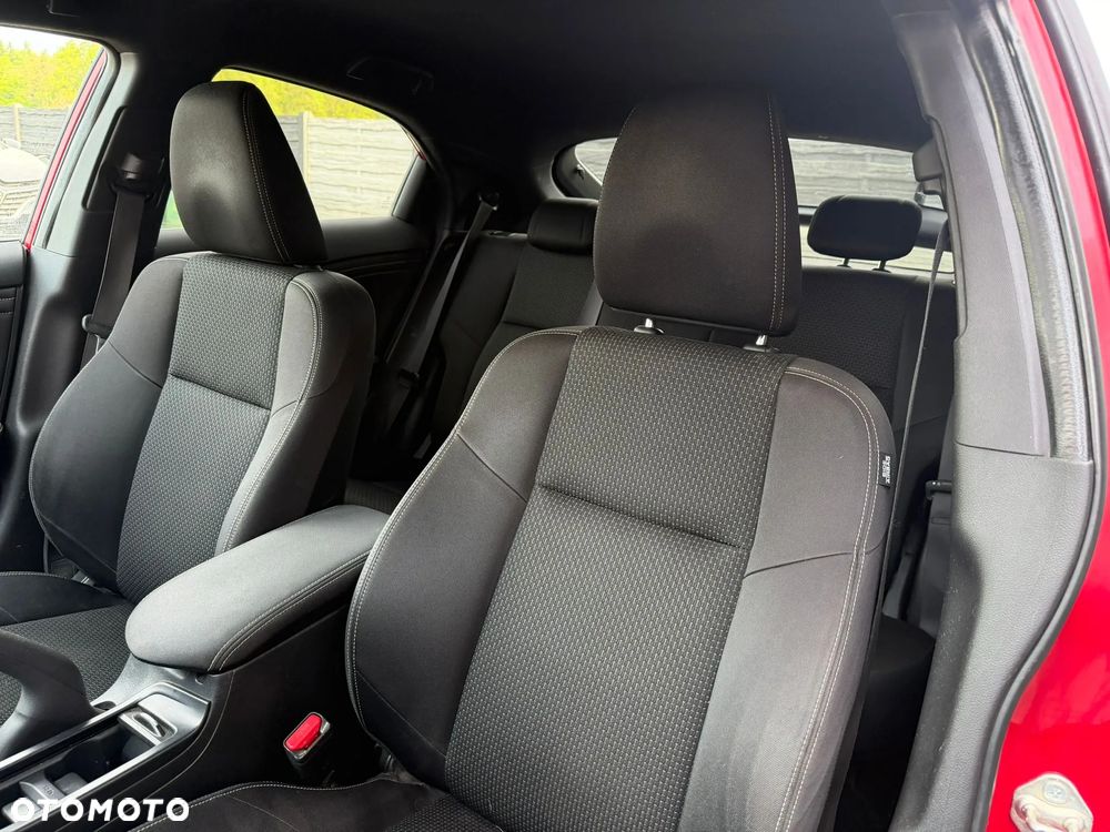 Honda Civic 1.6 i-DTEC Executive Black Edition - 10