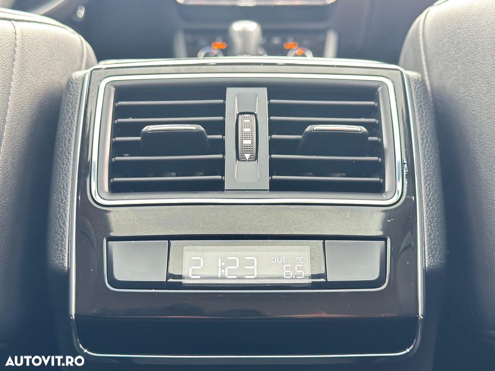 Skoda Superb 2.0 TDI DSG Premium Edition - 24