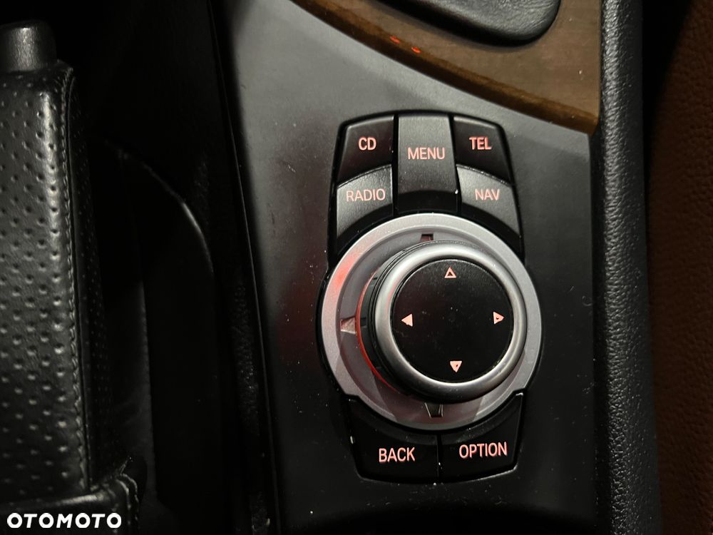 BMW Seria 1 123d DPF Edition Lifestyle - 37