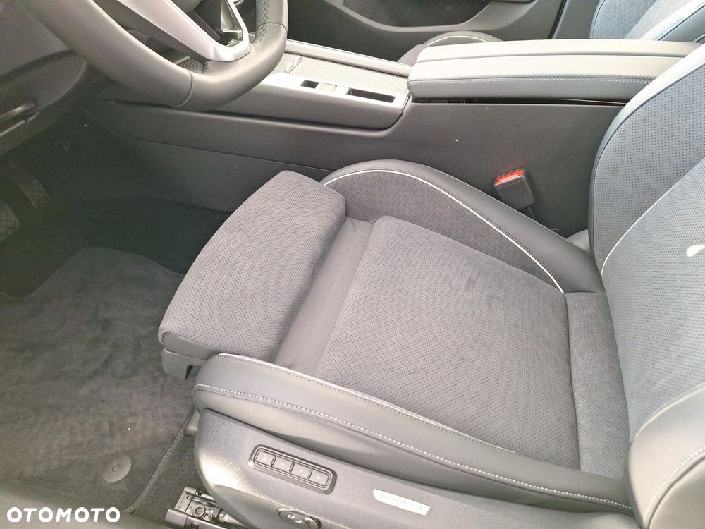 Volkswagen Passat 1.5 TSI EVO Business DSG - 25