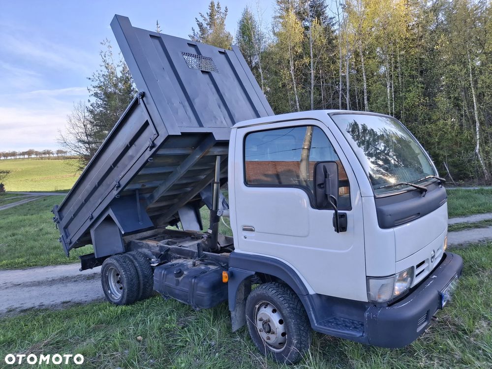 Nissan Cabstar - 5