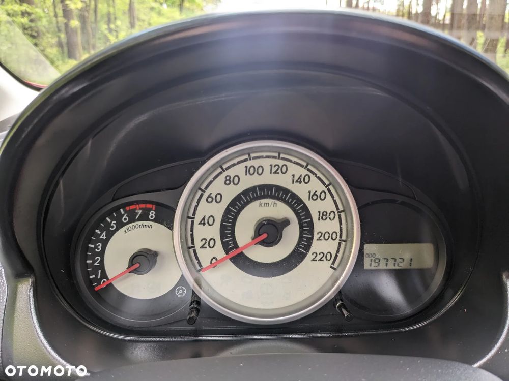 Mazda 2 1.3 MZR Edition - 8