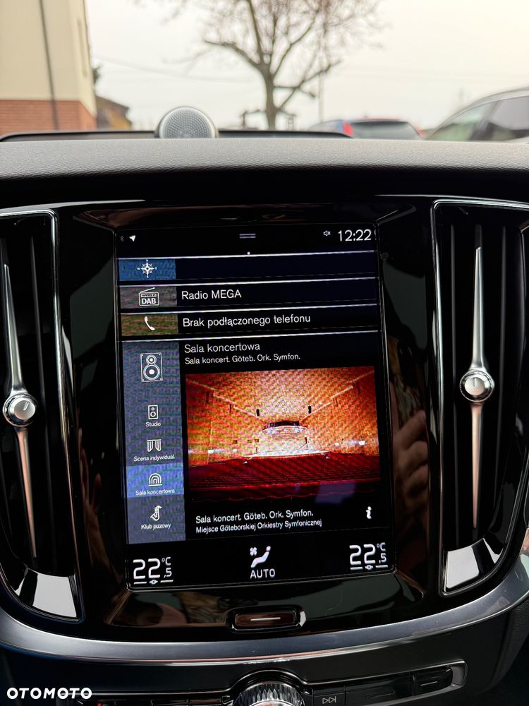 Volvo V60 B3 B Geartronic RDesign - 27