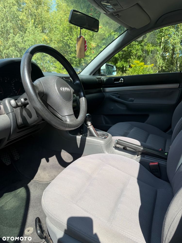 Audi A4 Limousine 1.9 TDI - 13