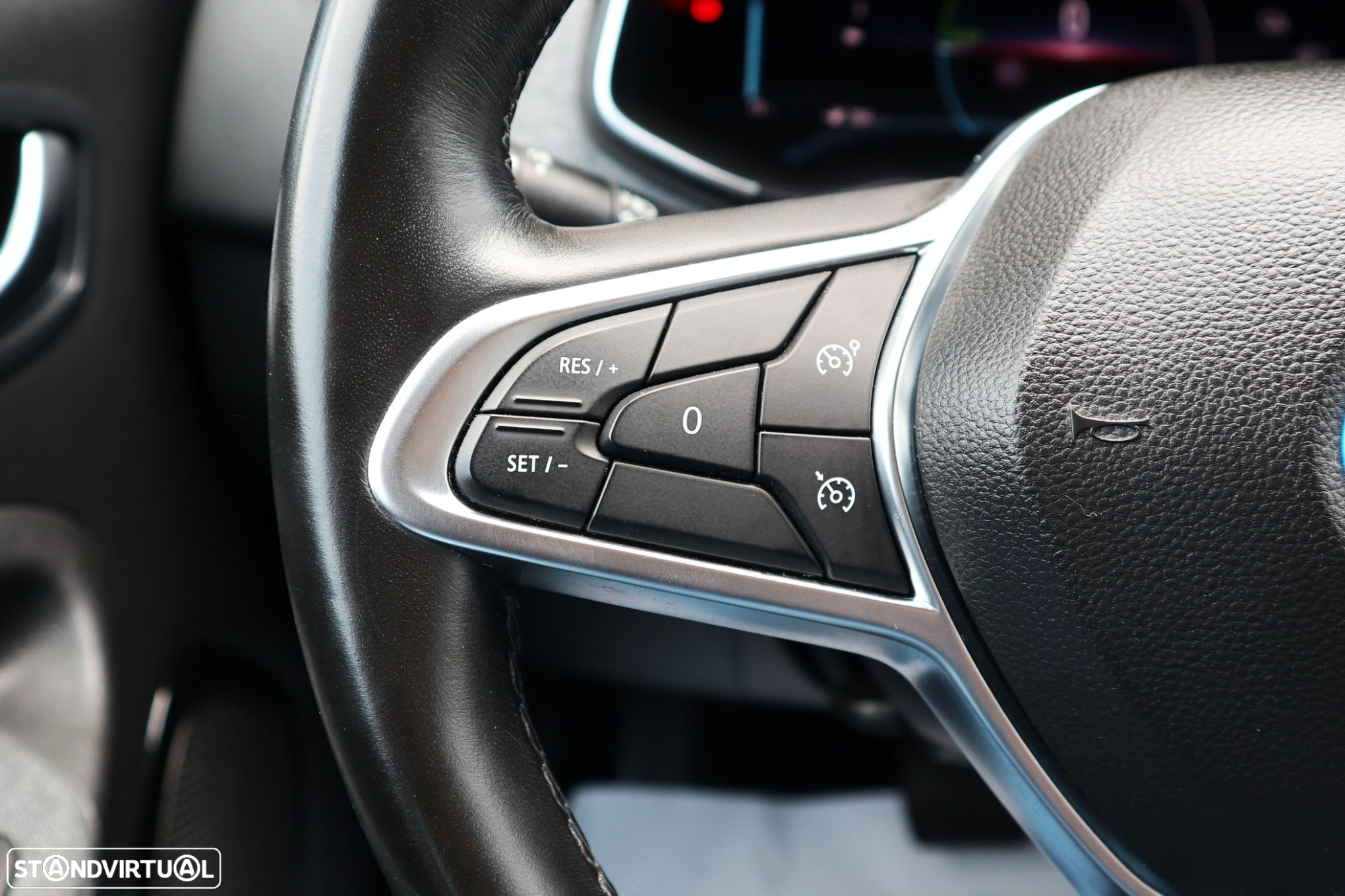 Renault Zoe - 23