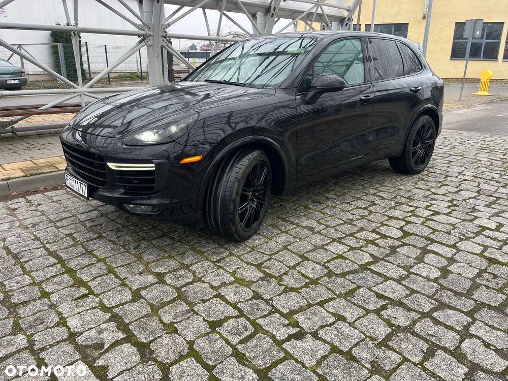 Porsche Cayenne Turbo Tiptronic S - 2