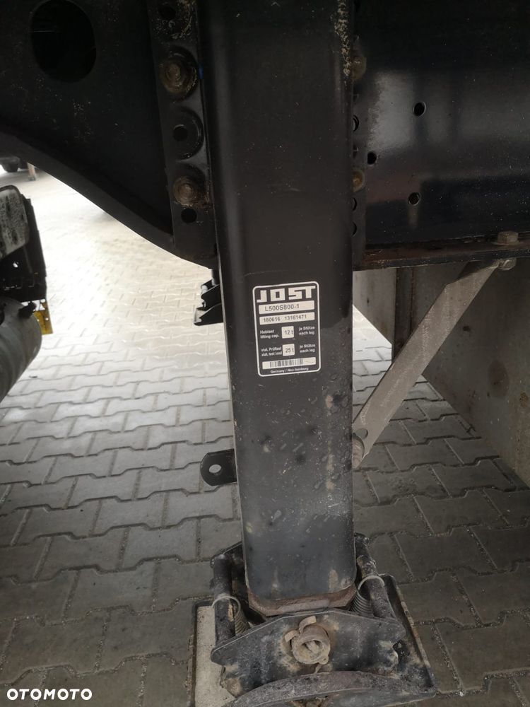 Krone - 8