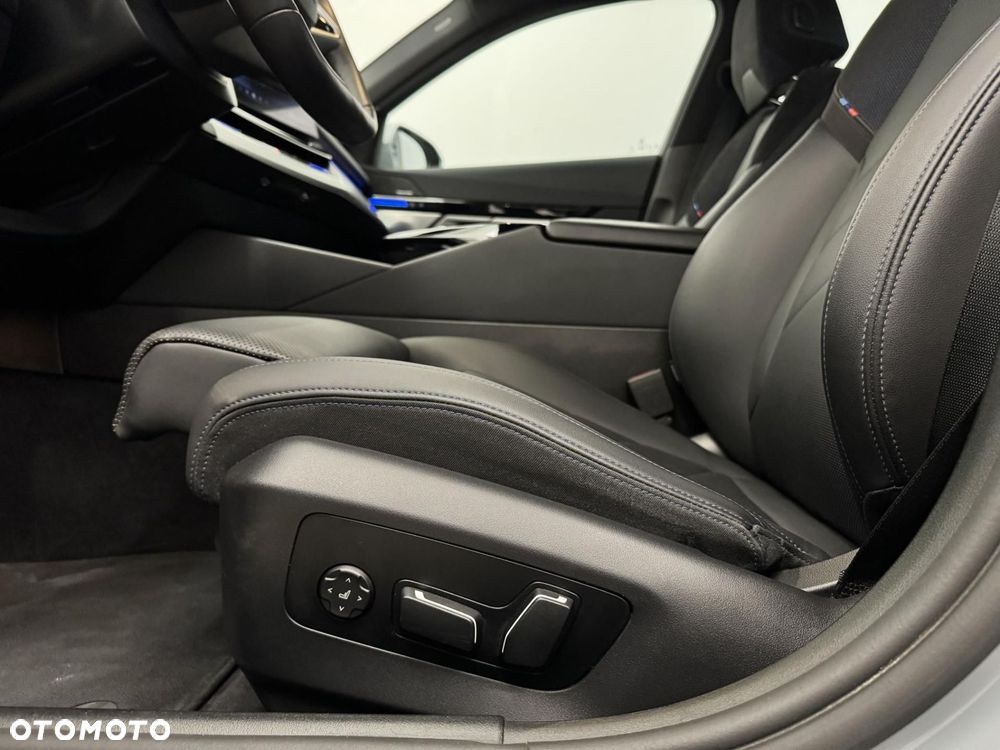 BMW Seria 5 - 16