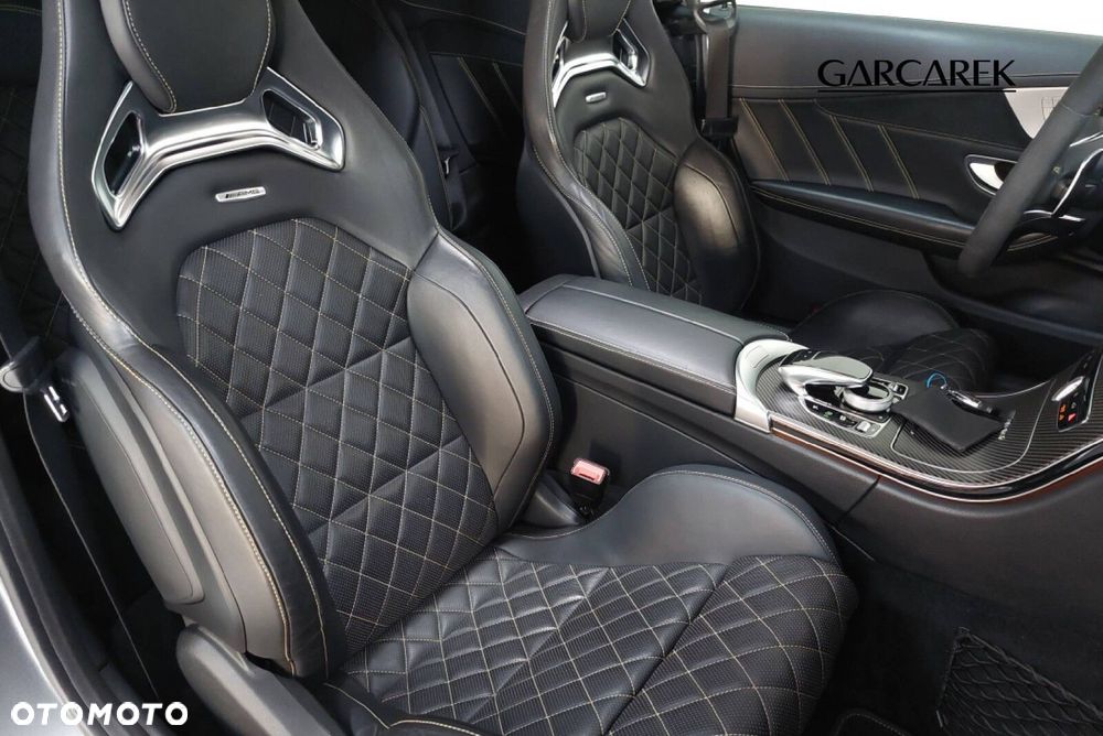 Mercedes-Benz Klasa C 63 AMG 9G-TRONIC - 21