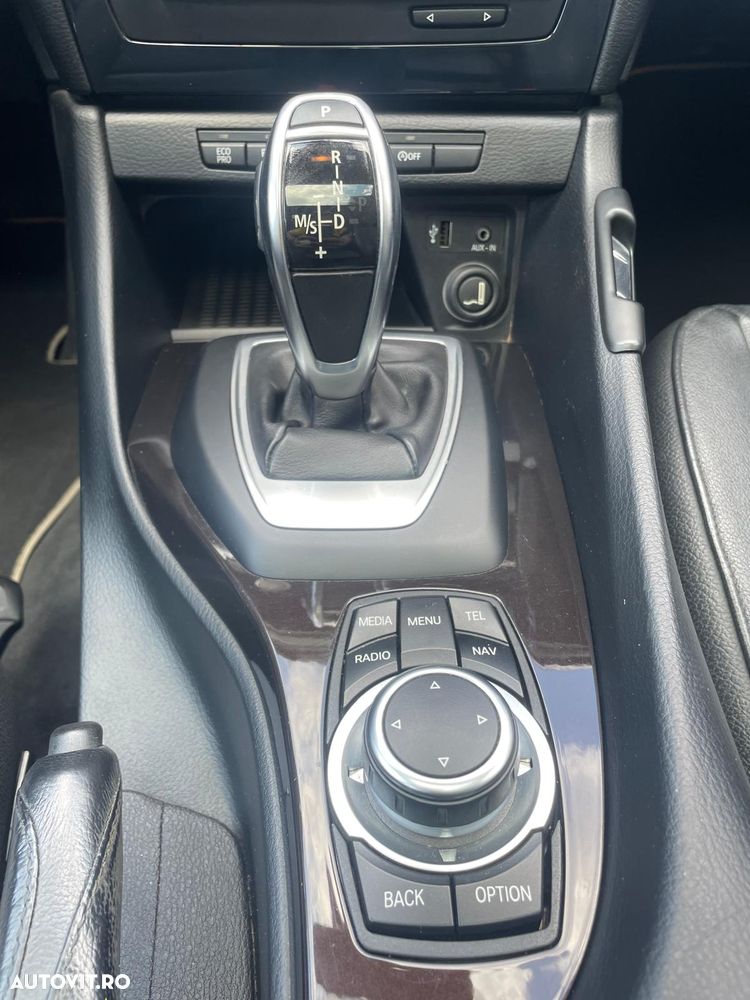 BMW X1 - 10