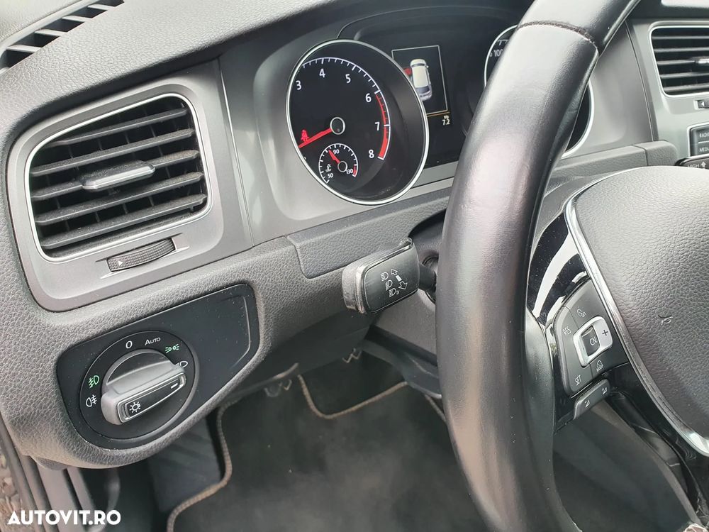 Volkswagen Golf 1.4 TSI BlueMotion Technology Lounge - 18