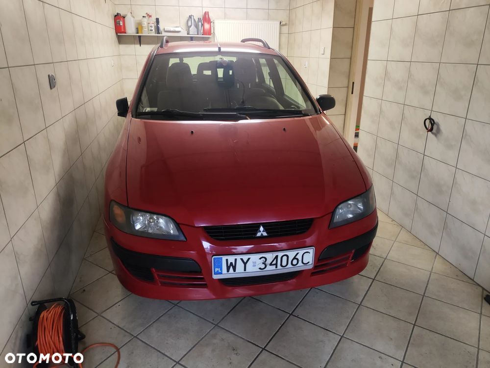 Mitsubishi Space Star 1.8 GDI Avance - 2