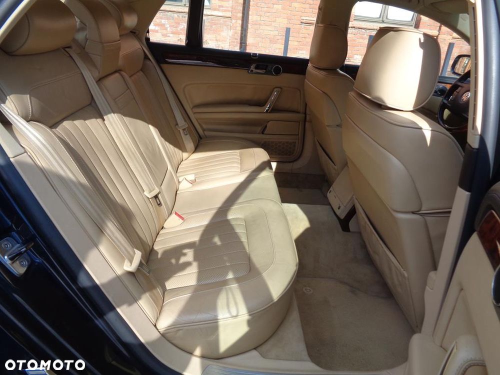 Volkswagen Phaeton 3.0 V6 TDI 4Mot (5 os.) - 15