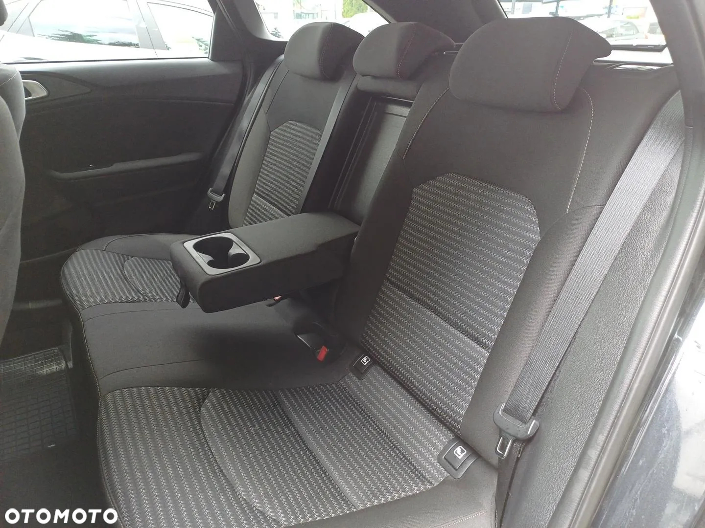 Kia Ceed 1.5 T-GDI M - 16
