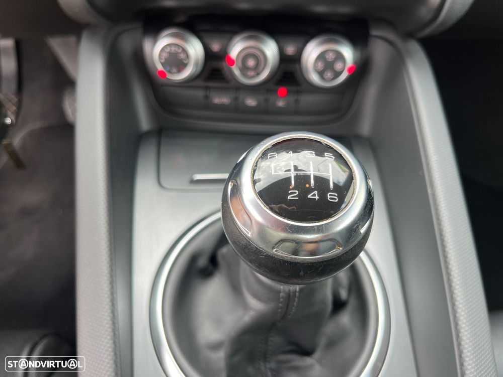 Audi TT Coupé 2.0 TDI quattro S-line - 43