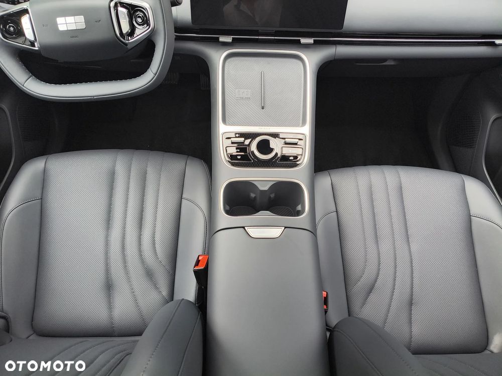 Geely Starray EM-i 1.5 PHEV Max - 24