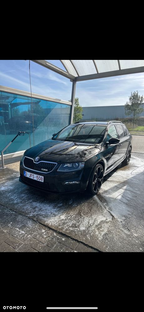 Skoda Octavia 2.0 TSI RS - 2