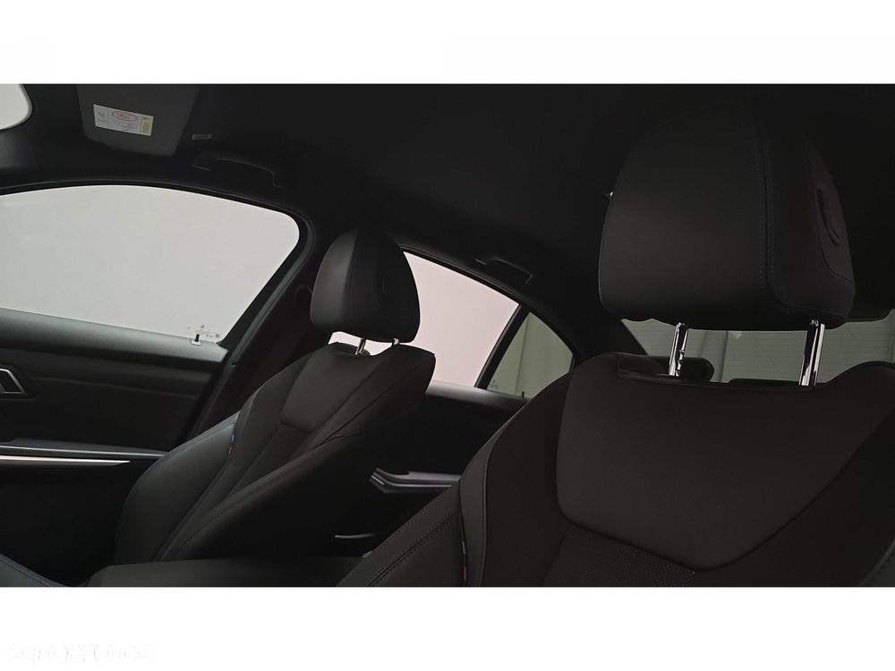 BMW Seria 3 320d xDrive mHEV M Sport - 18