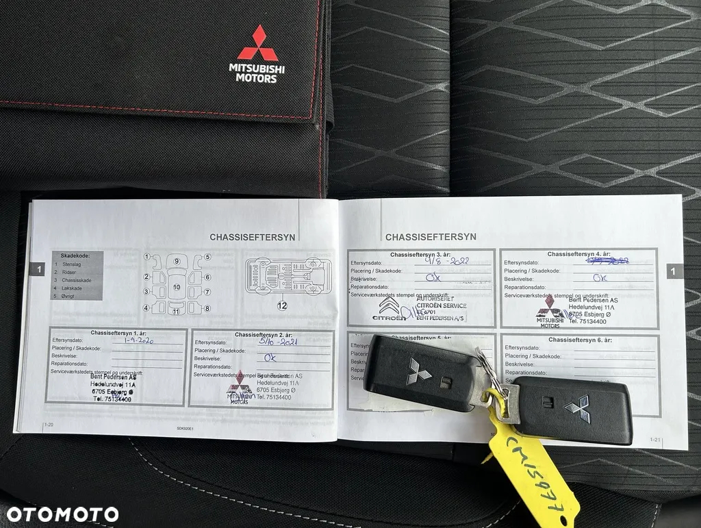 Mitsubishi Eclipse Cross - 12