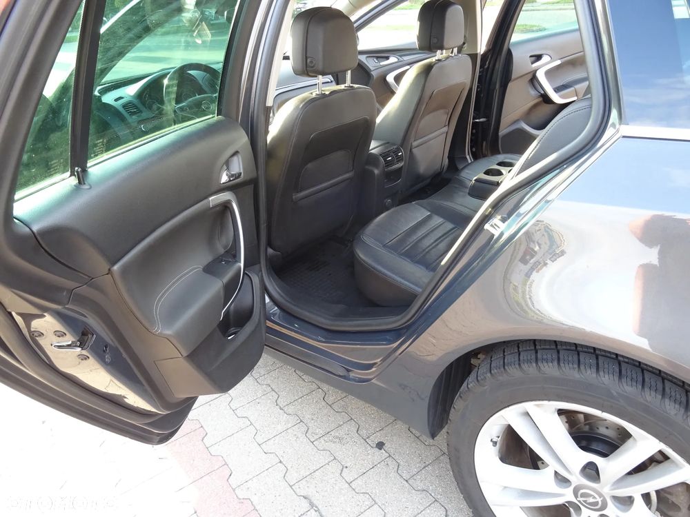 Opel Insignia 2.0 CDTI - 21