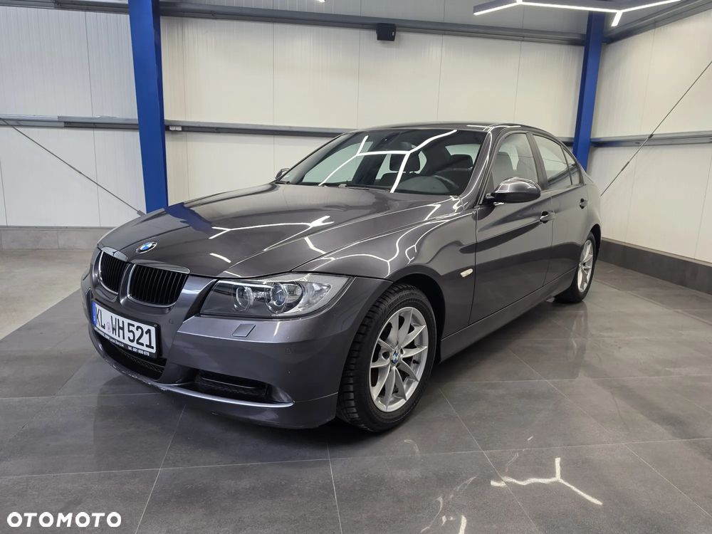 BMW Seria 3 318i Edition Lifestyle - 1