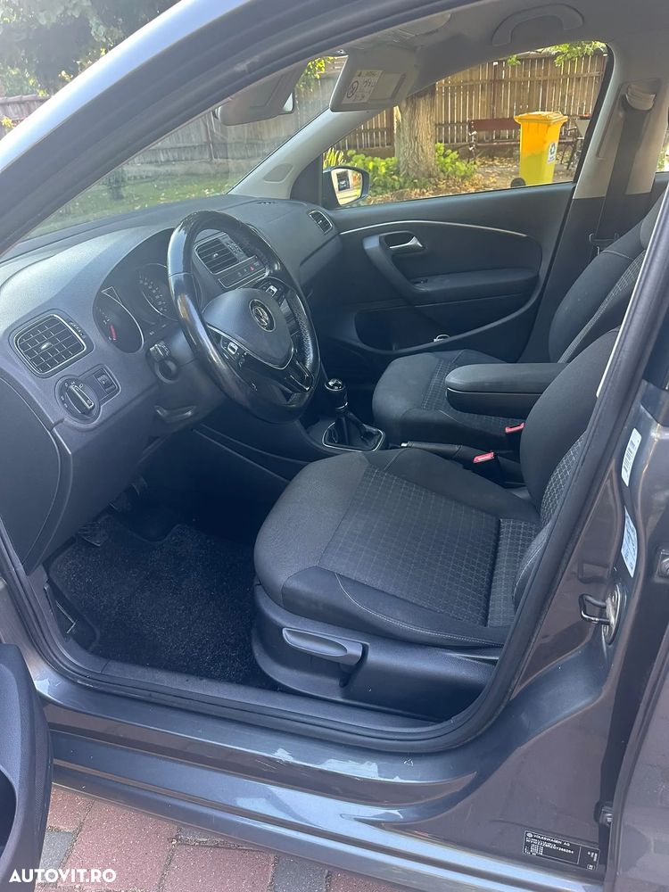 Volkswagen Polo - 13