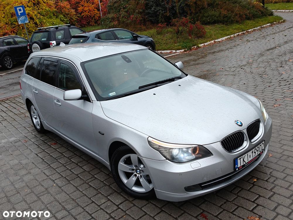 BMW Seria 5 520d Edition Exclusive - 17