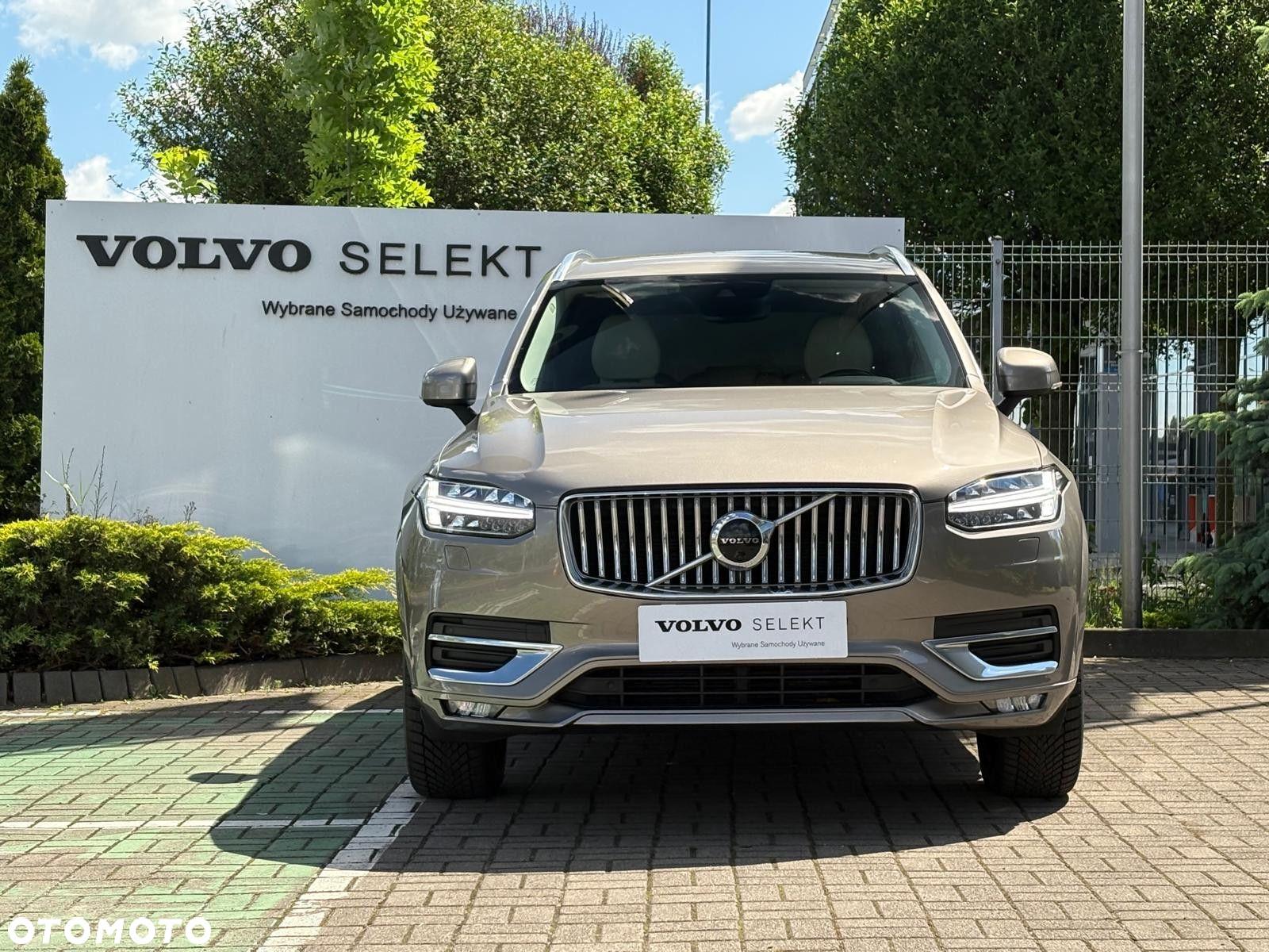 Volvo XC 90 - 2