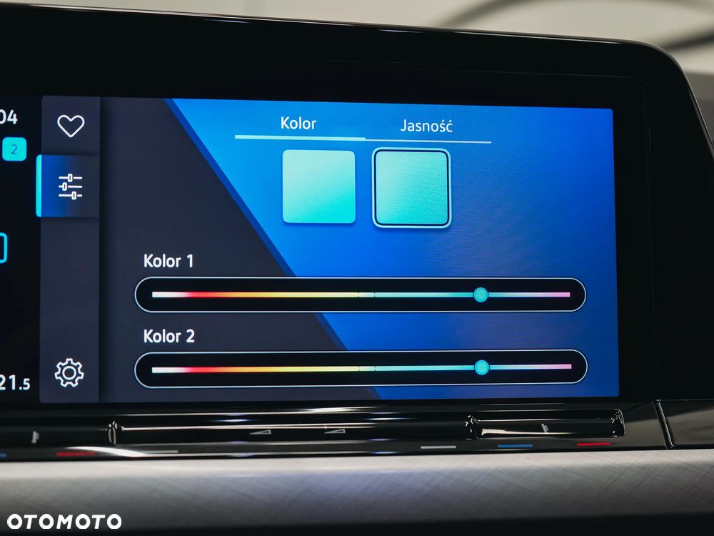 Volkswagen Golf - 32