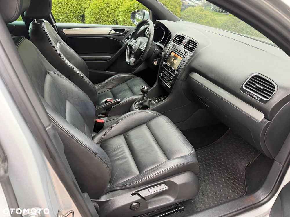 Volkswagen Golf 2.0 TDI GT Sport - 16
