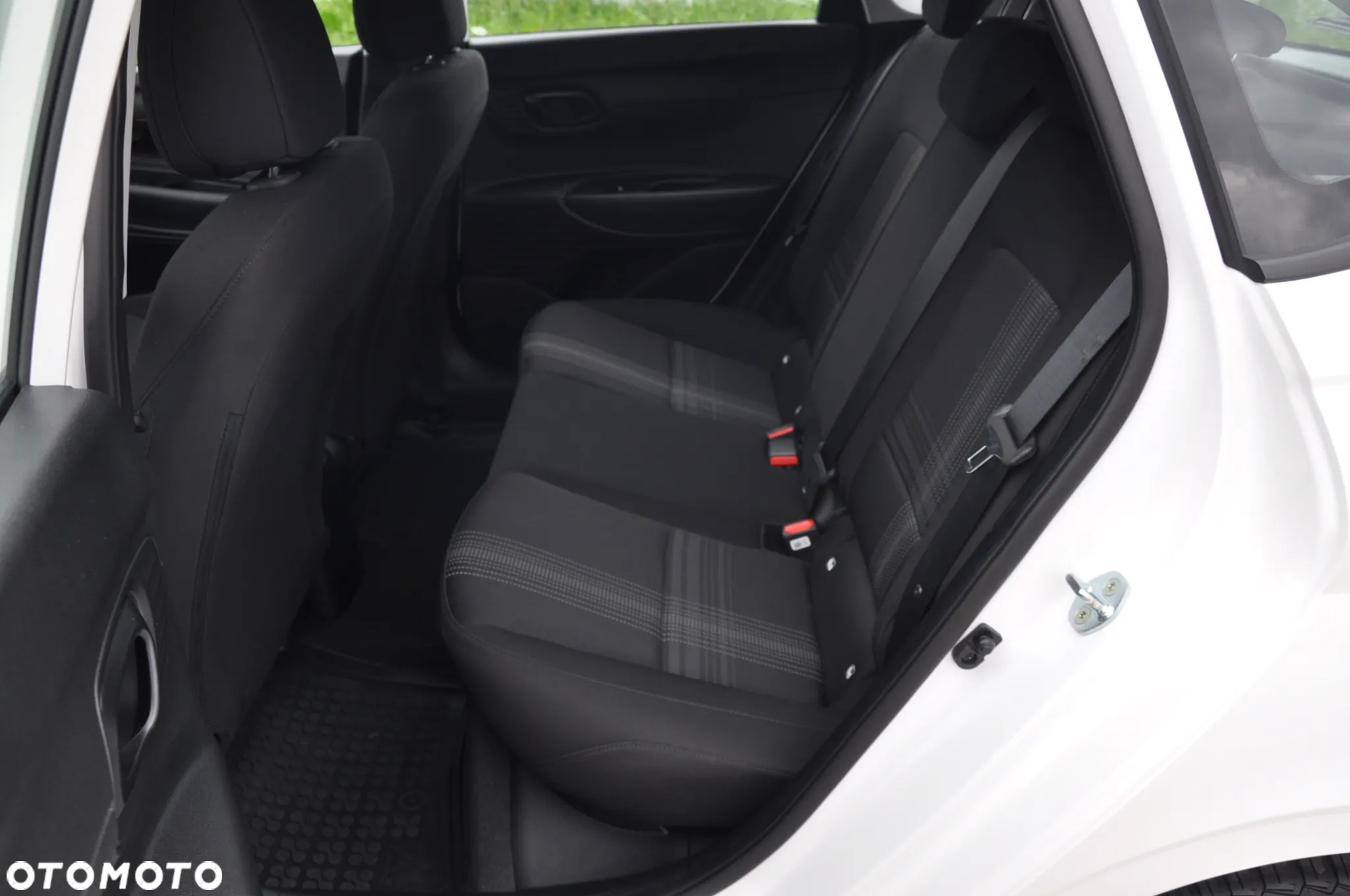 Hyundai i20 1.0 T-GDi Pure - 28