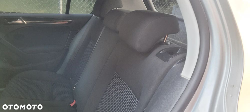 Volkswagen Golf 1.6 TDI DPF Comfortline - 7