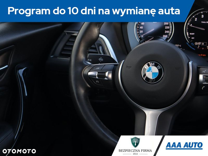 BMW Seria 1 - 19