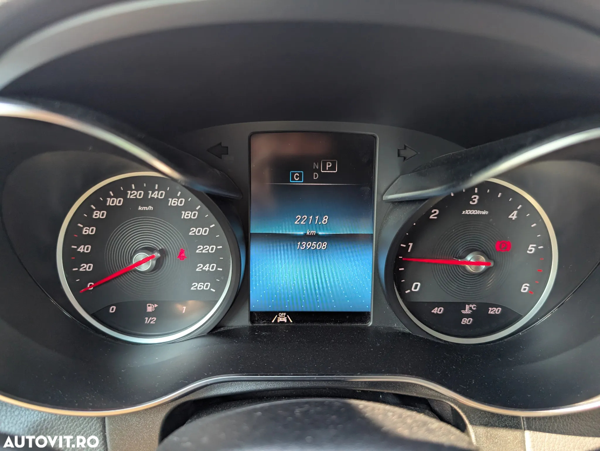 Mercedes-Benz GLC 220 d 4Matic 9G-TRONIC AMG Line - 19