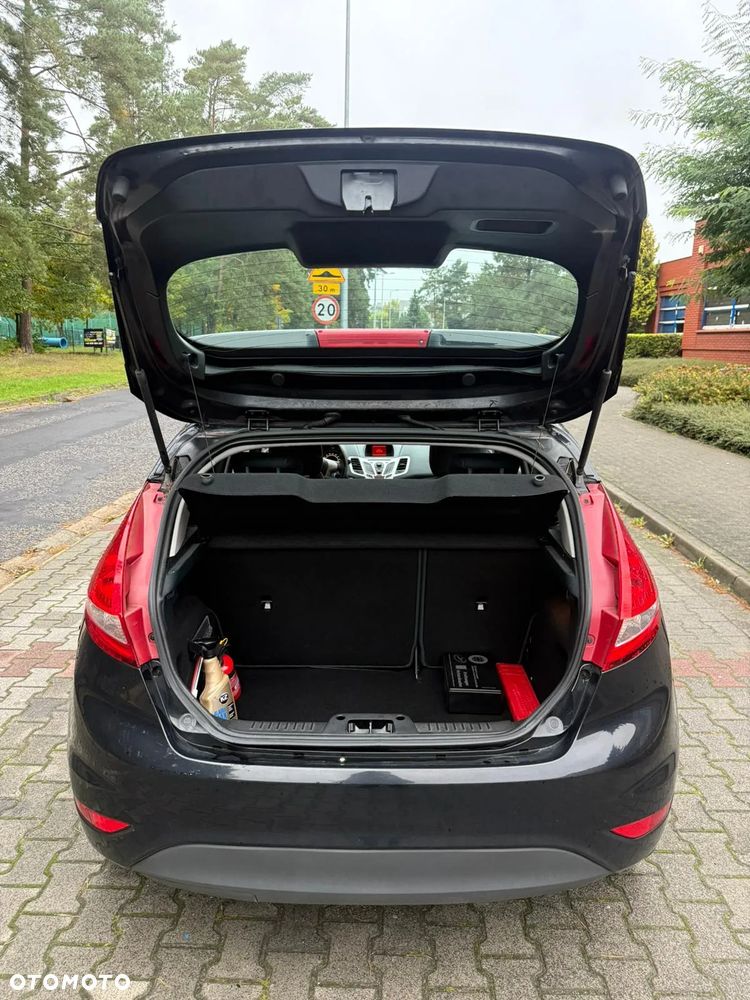 Ford Fiesta 1.25 Trend - 8