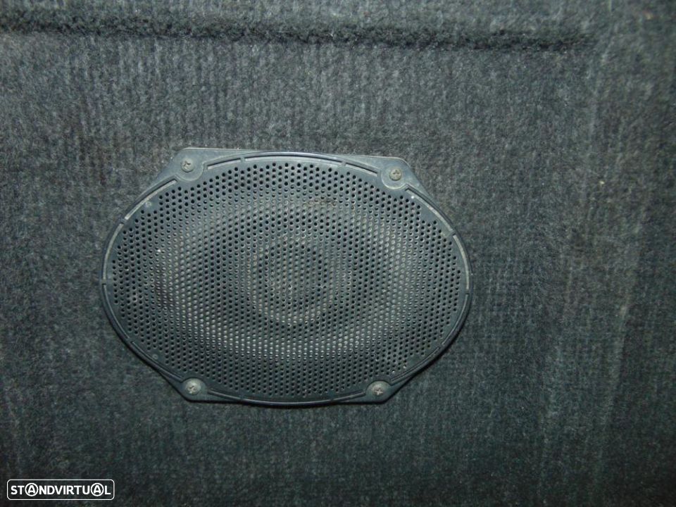 Fiat Uno 2º modelo chapeleira - 2