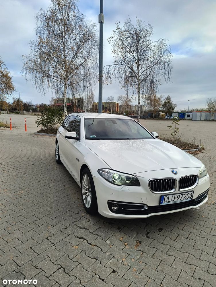 BMW Seria 5 520d Luxury Line - 2