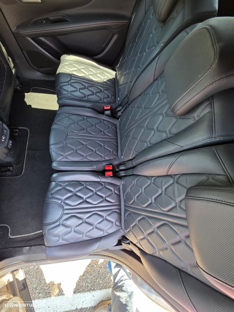 Peugeot 5008 1.5 BlueHDi GT Pack EAT8 - 26
