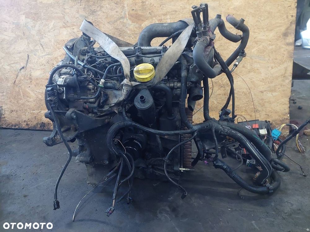 SILNIK DIESEL + UKŁAD WTRYSKOWY RENAULT TRAFIC II F9Q760 8200055072 1.9 DCI - 1