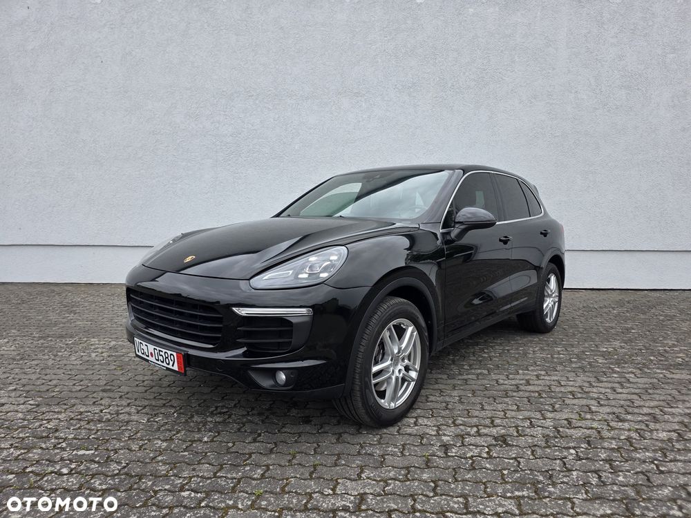 Porsche Cayenne Standard - 3