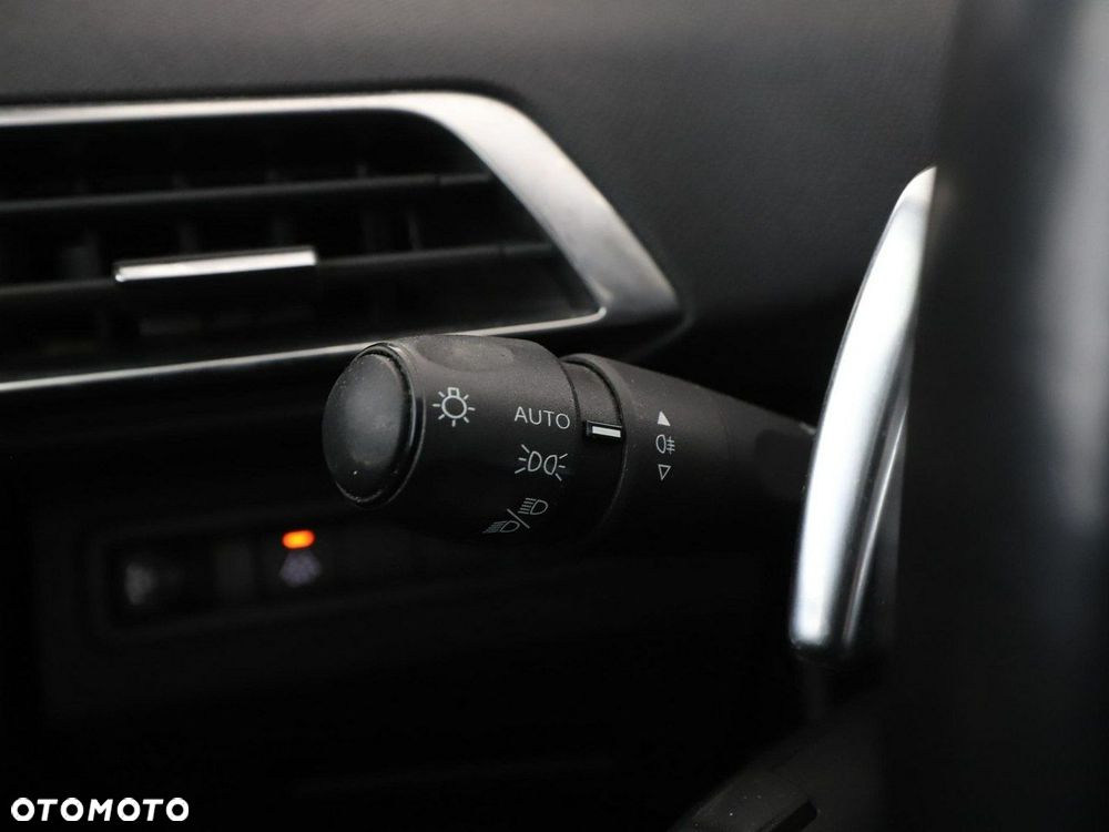 Peugeot 3008 BlueHDi 130 Stop & Start EAT8 Active Pack - 36