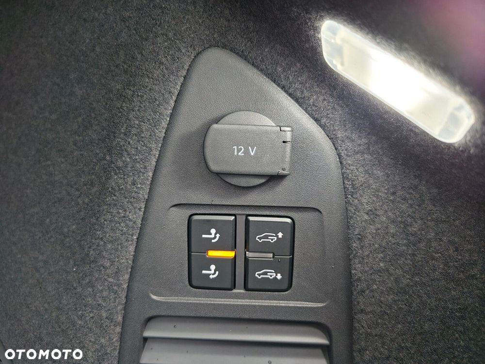 Volkswagen Touareg - 10