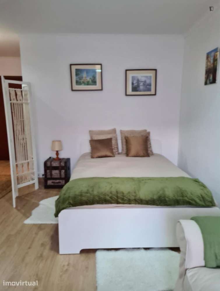 Apartamento com 1 quartos - localizado em Lumiar Lisbon - Grande imagem: 2/26