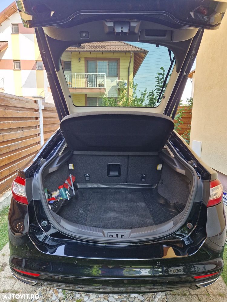 Ford Mondeo 2.0 TDCi Powershift - 6