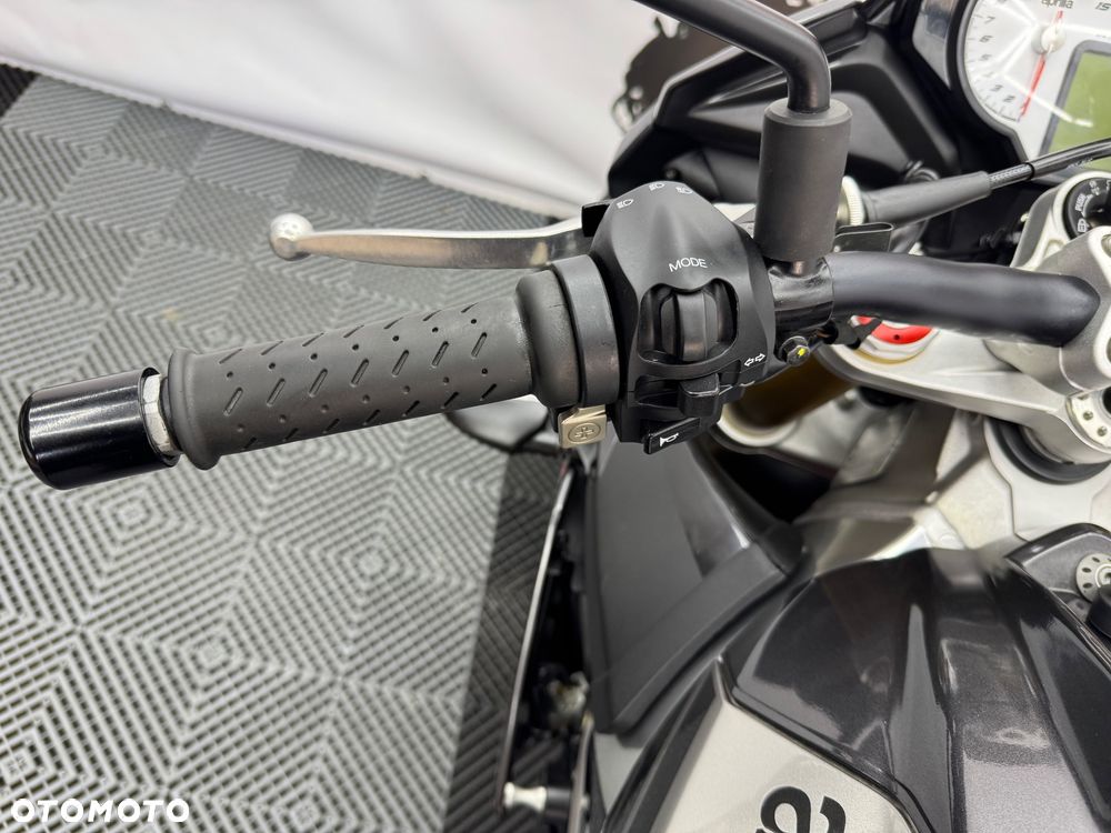 Aprilia Tuono - 27