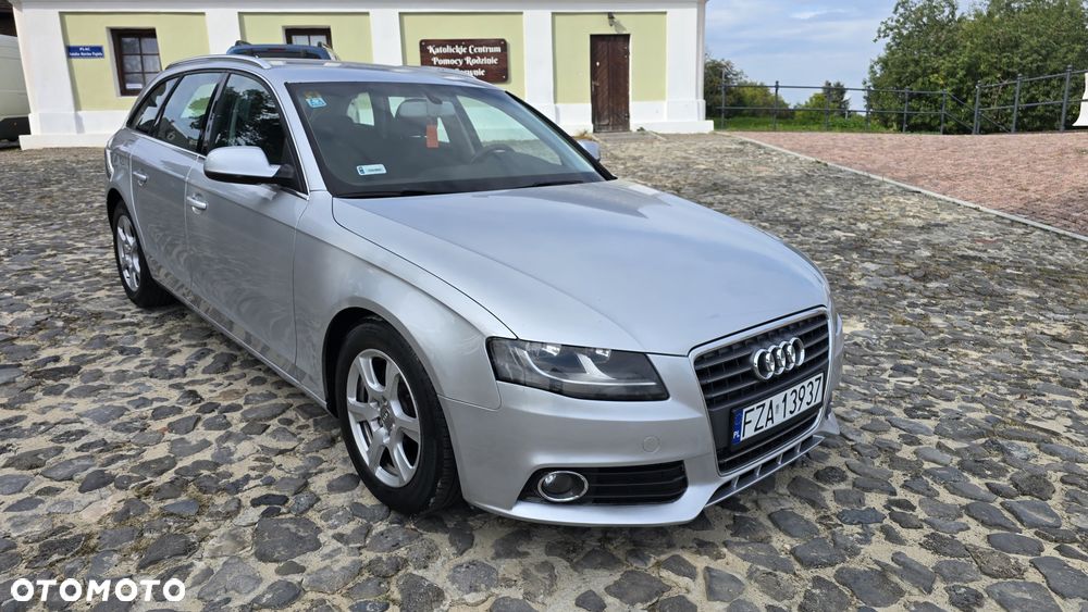 Audi A4 Avant - 2