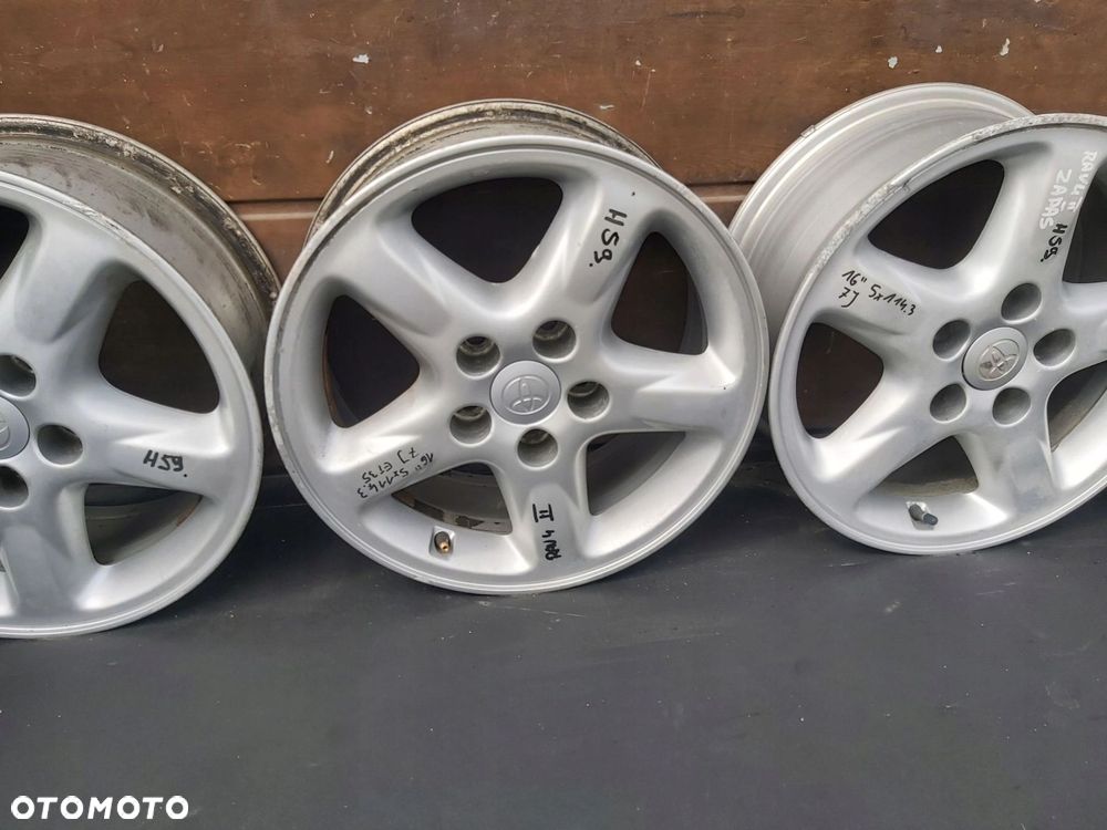 Toyota Rav4 II Alufelgi 16 5x114,3 felgi 7J et35 - 2