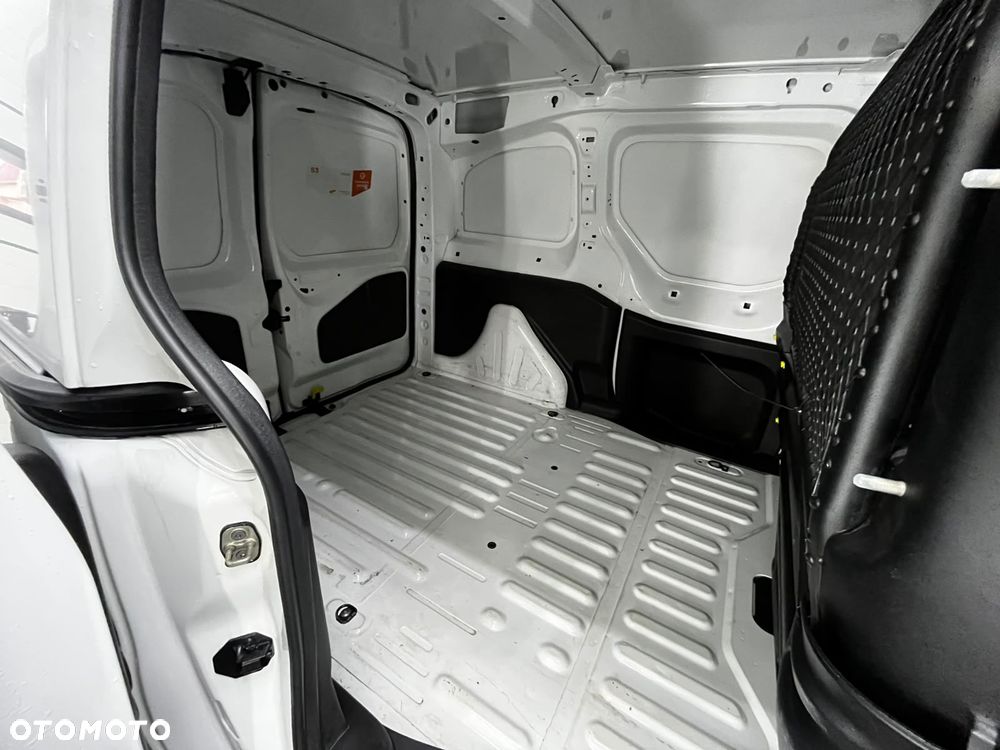Peugeot Partner - 15