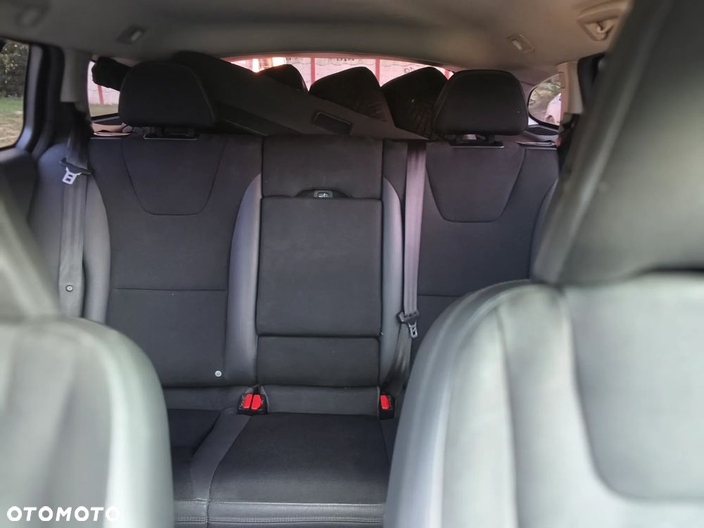Volvo V60 D3 - 36
