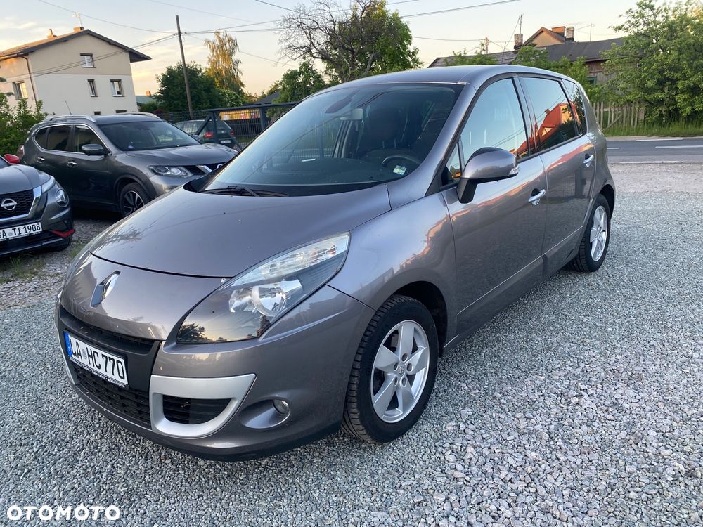 Renault Scenic 1.6 16V 110 Dynamique - 32